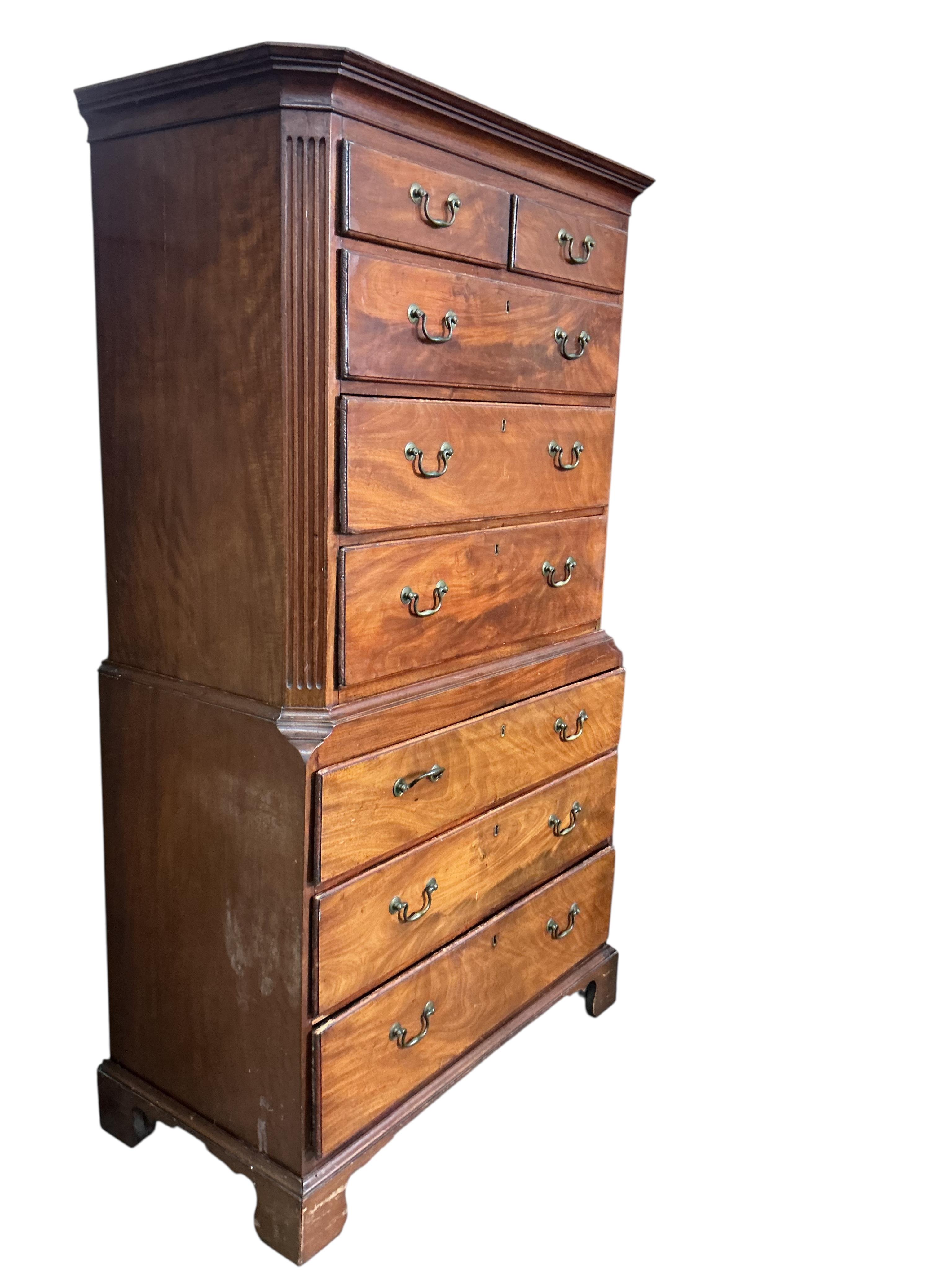 A George III mahogany chest on chest, width 105cm, depth 51cm, height 184cm